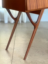 Load image into Gallery viewer, Retro Dresser by Novocraft
