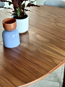 Round Mid-Century Extendable Dining Table