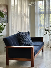 Load image into Gallery viewer, Retro Lubis Three-Seater Couch in Midnight Navy
