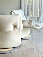Load image into Gallery viewer, Post-Modern Leather Swivel Chair | Credited to Artifort
