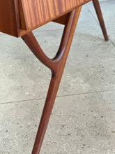 Load image into Gallery viewer, Retro Dresser by Novocraft
