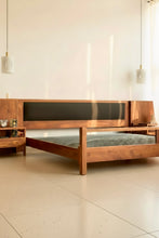 Load image into Gallery viewer, Artecasa King Size Bed Set
