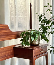 Load image into Gallery viewer, Sapele Mahogany Queen Headboard &amp; Pedestals

