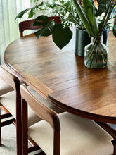 Load image into Gallery viewer, Round Extendable Solid Kiaat Table by Artecasa Furniture
