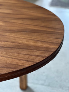 Oval Extendable Dining Table