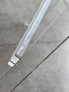 Impressive Lucite Easel
