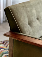 Load image into Gallery viewer, &quot;Lubis&quot; Three-Seater Couch in Olive Green
