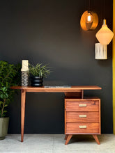 Load image into Gallery viewer, Novocraft Office Desk
