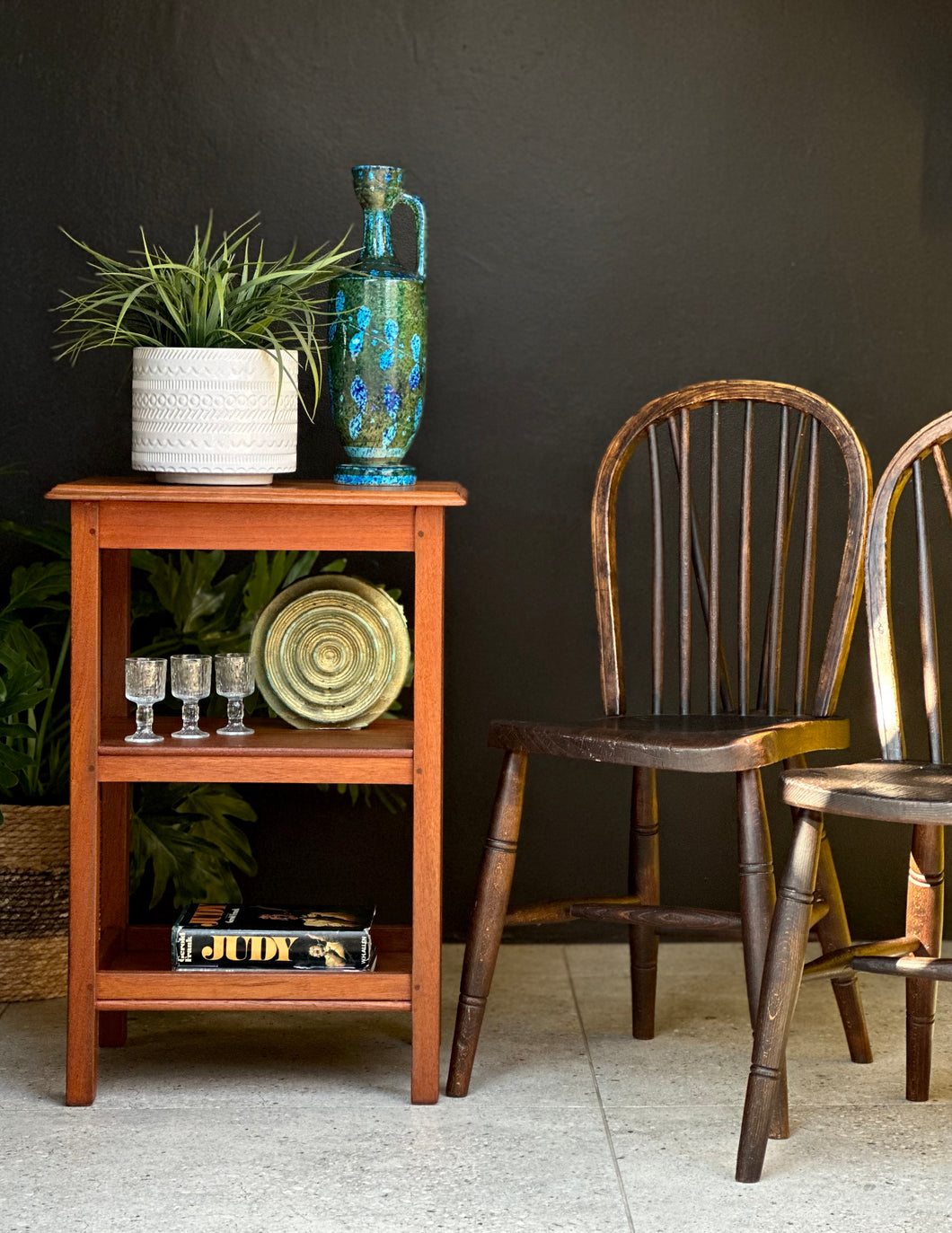 Tree-Tier Side | Lamp Table