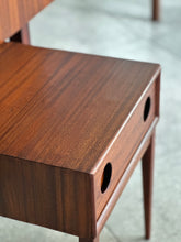 Load image into Gallery viewer, Retro Queen Bed Headboard with Attached Pedestals
