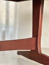 Load image into Gallery viewer, Larger Extendable Dining Table
