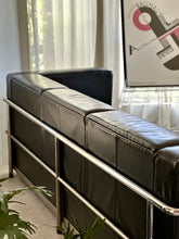 Load image into Gallery viewer, Classic Le Corbusier LC2 / LC3 “Le Cube” 3-Seater Couch - Reproduction
