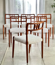 Load image into Gallery viewer, Danish Dining set | Oval Extendable Table &amp; 6 Chairs
