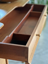 Load image into Gallery viewer, E-Gomme for G-Plan Dressing Table | UK
