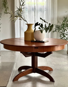 Extendable Greaves & Thomas Teak Dining Table