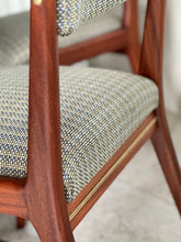 Load image into Gallery viewer, Iconic Set of Six Dining Chairs
