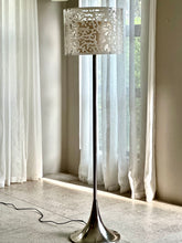 Load image into Gallery viewer, Retro Chrome Floor Lamp
