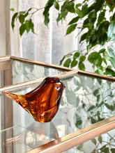 Load image into Gallery viewer, Little Glass Bird, Wedgewood
