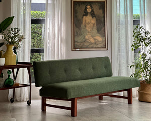 Retro Couch in Forest Green