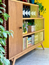 Load image into Gallery viewer, Multipurpose Bookshelf / Drinks Cabinet
