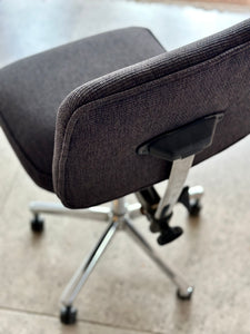 Retro Office Swivel Chair