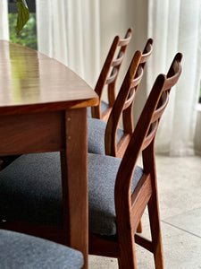 Mid-Century Set of 8 Dining Chairs