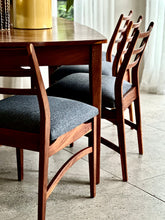 Load image into Gallery viewer, Mid-Century Set of 8 Dining Chairs
