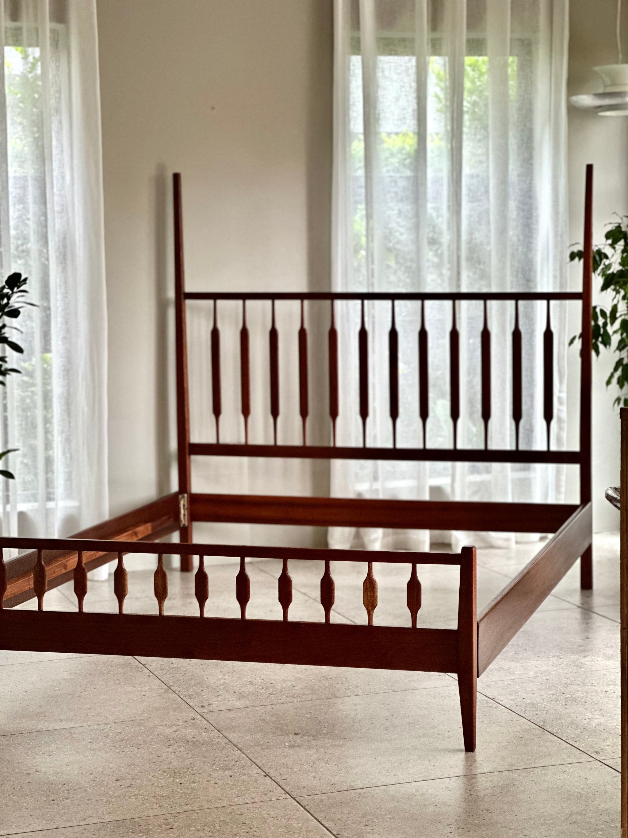 最終値下　FILM Bed side chest 1960s Retro Special Bed Side Table | Dream Beds & Home