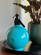 Load image into Gallery viewer, Retro Soda Syphon
