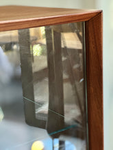 Load image into Gallery viewer, Vintage 1960&#39;s Display Cabinet | Drinks Cabinet

