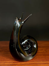 Load image into Gallery viewer, Sculptural Handblown Glass Snail
