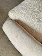 Load image into Gallery viewer, Comfortable Swivel Lounge Chair
