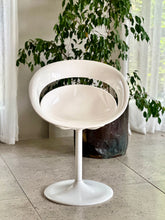 Load image into Gallery viewer, Italian &quot;Tina&quot; Swivel Chair
