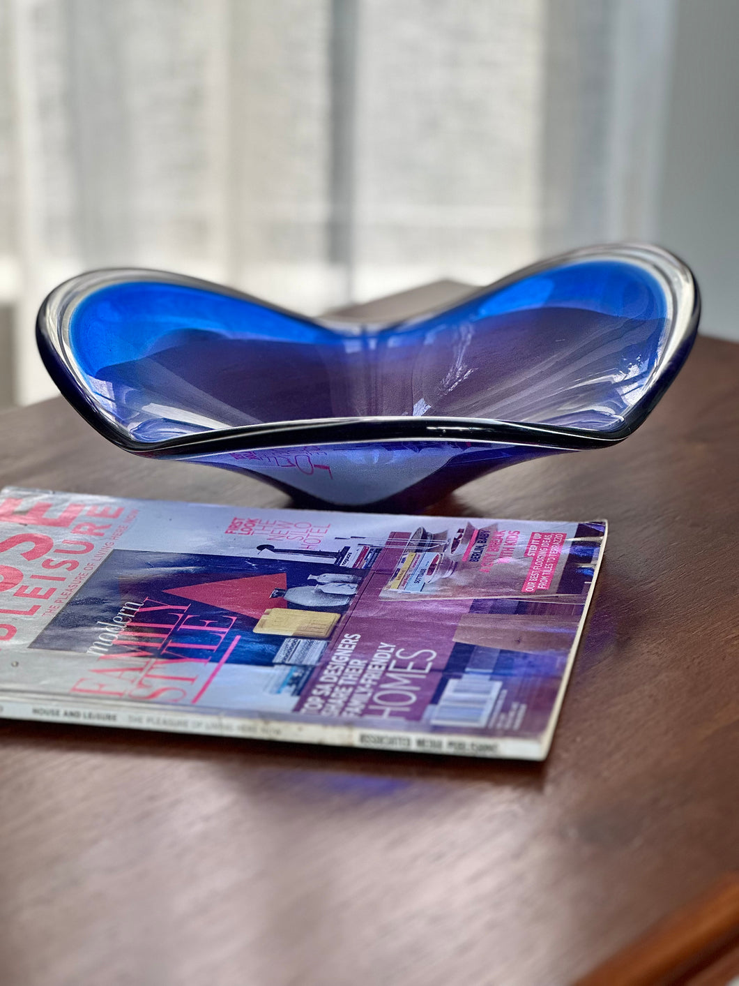 Flygsfors Coquille Art Glass Bowl by Paul Kedelv