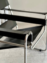 Load image into Gallery viewer, Pair of Vintage Wassily Chairs
