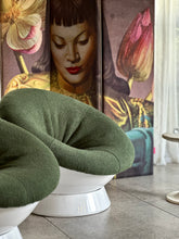 Load image into Gallery viewer, Girasole-Style Lounge Chair
