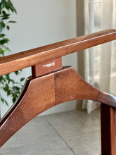 Load image into Gallery viewer, Wooden Dumb Valet - Reguitti
