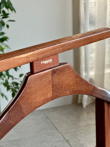 Wooden Dumb Valet - Reguitti