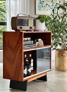 Small Display / Drinks Cabinet