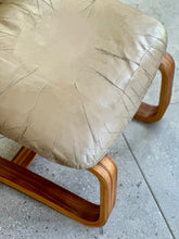 Load image into Gallery viewer, Kroken Chair with Footrest
