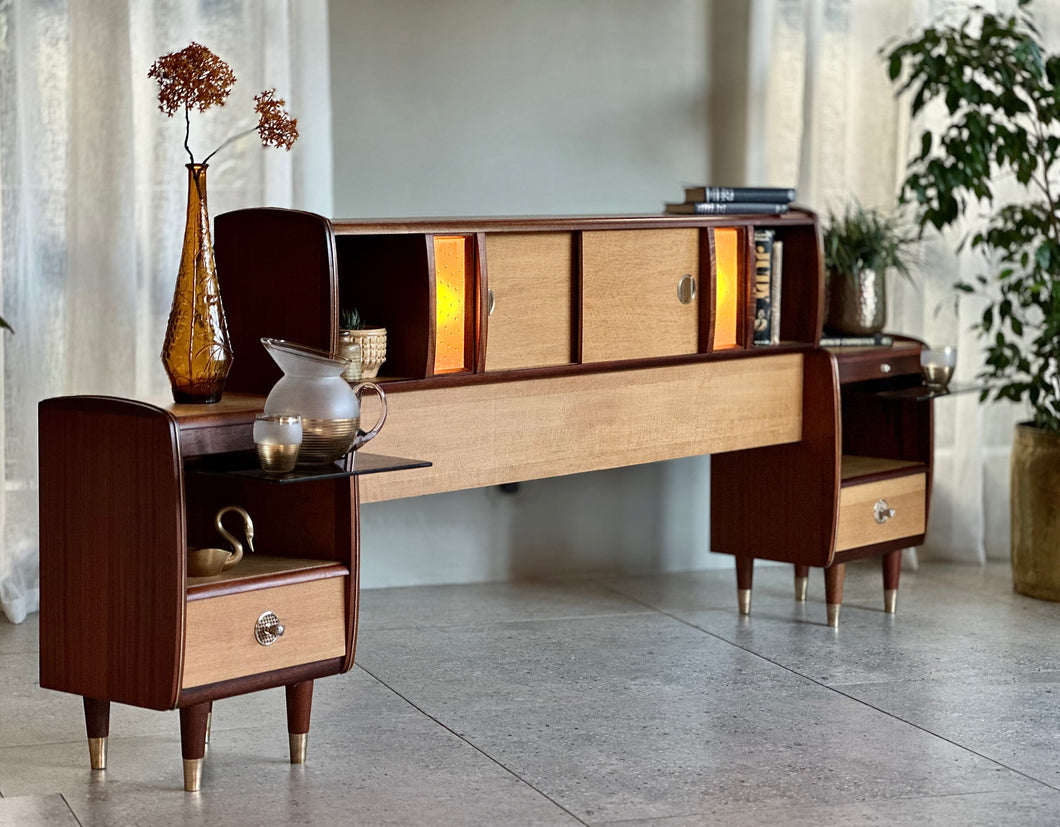 Retro Headboard & Pedestals | Built In Lighting