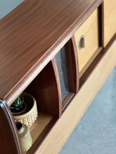Load image into Gallery viewer, Retro Headboard &amp; Pedestals | Built In Lighting
