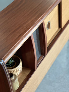 Retro Headboard & Pedestals | Built In Lighting