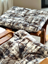 Load image into Gallery viewer, Scandinavian Style Lounge Chair &amp; Ottoman
