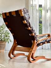 Load image into Gallery viewer, Scandinavian Style Lounge Chair &amp; Ottoman
