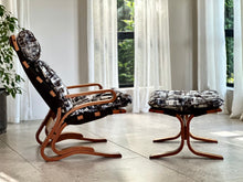 Load image into Gallery viewer, Scandinavian Style Lounge Chair &amp; Ottoman
