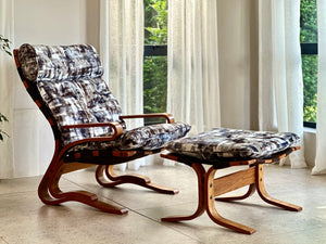 Scandinavian Style Lounge Chair & Ottoman