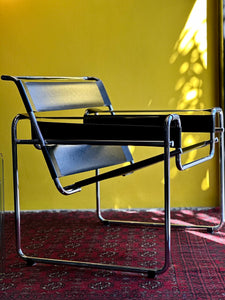 Pair of Wassily Chairs | Post Gavina, Knoll