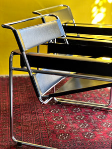 Pair of Wassily Chairs | Post Gavina, Knoll