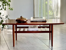 Load image into Gallery viewer, Danish Coffee Table, designed by Grete Jalk for Glostrup Møbelfabrik, Denmark
